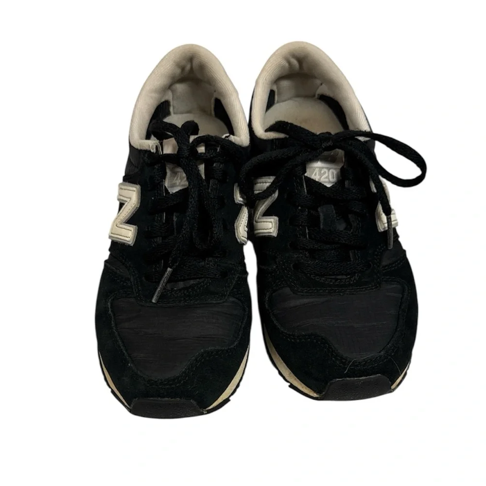 New Balance lightweight runner
